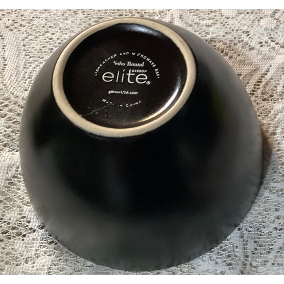 Set of 2 Gibson Designs Soho Lounge Round Black Burgundy Soup Cereal Bowls - Picture 10 of 10